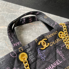 Load image into Gallery viewer, CC550 Shoulder Bag / 15x16.1inch