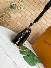 Load image into Gallery viewer, LB645 Coussin PM / 10.2 x 7.9 x 4.7 inches