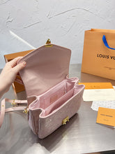 Load image into Gallery viewer, LB694 2022 Pochette Metis Handbag / 9.8 x 7.5 x 2.8 inches