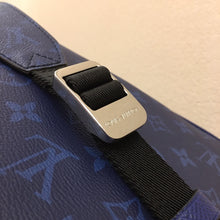 Load image into Gallery viewer, MBG031 Outdoor Messenger / HIGHEST QUALITY VERSION / 10.2 x 7.9 x 4.1 inches