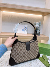 Load image into Gallery viewer, GC445 Aphrodite large shoulder bag / 18.5"W x 17"H x 1.1"D