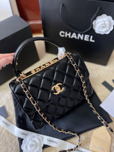 Load image into Gallery viewer, CC641 Flap Bag with Top Handle / 6.6 × 9.8 × 4.7 in