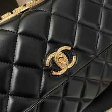 Load image into Gallery viewer, CC641 Flap Bag with Top Handle / 6.6 × 9.8 × 4.7 in