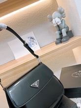 Load image into Gallery viewer, PD188 Cleo Brushed Leather Mini Bag / 5.7x1.2x6.7inch