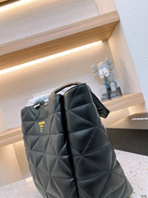 Load image into Gallery viewer, PD186 Medium, Topstitched nappa-leather Tote Bag / 10.6x5.1x12.2inch