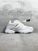 Load image into Gallery viewer, SE945 BCG Women's Phantom Sneaker / Size5-11