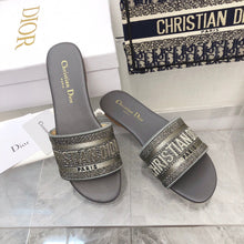 Load image into Gallery viewer, SE849 DR Dway Slippers / Size5-11