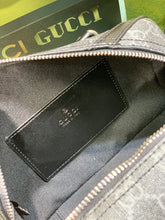 Load image into Gallery viewer, GC464 Ophidia GG Mini Top Handle Bag