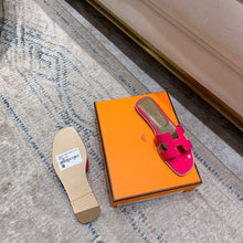 Load image into Gallery viewer, SE874 H Paint Leather Slippers / Size4-11