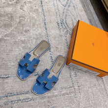 Load image into Gallery viewer, SE875 H Paint Leather Slippers / Size4-11