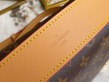 Load image into Gallery viewer, LB714 Side Trunk / HIGHEST QUALITY VERSION / 8.3 x 5.5 x 2.4 inches