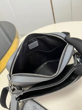 Load image into Gallery viewer, MBG032 Duo Messenger / HIGHEST QUALITY VERSION / 10.2 x 7.3 x 2 inches