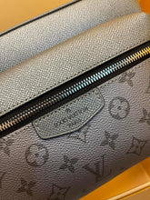 Load image into Gallery viewer, MBG031 Outdoor Messenger / HIGHEST QUALITY VERSION / 10.2 x 7.9 x 4.1 inches