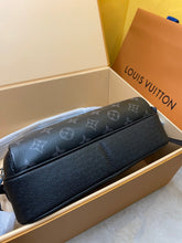 Load image into Gallery viewer, MBG031 Outdoor Messenger / HIGHEST QUALITY VERSION / 10.2 x 7.9 x 4.1 inches