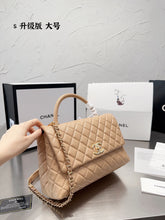 Load image into Gallery viewer, CC643 Coco Handle / Mediun Size