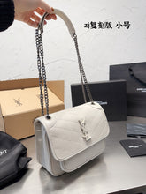 Load image into Gallery viewer, YSK219 Niki Baby Chain Bag / 8.2 x 6.2 x 2.9 INCHES