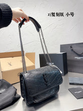 Load image into Gallery viewer, YSK219 Niki Baby Chain Bag / 8.2 x 6.2 x 2.9 INCHES
