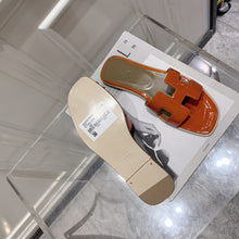 Load image into Gallery viewer, SE877 H Paint Leather Slippers / Size4-11