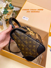 Load image into Gallery viewer, LB633 TRIANON/HIGHEST QUALITY VERSION 8.3x7.1x4.3inch