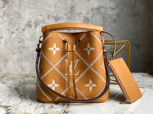 Load image into Gallery viewer, LB654 NéoNoé MM / HIGHEST QUALITY VERSION / 10.2 x 10.2 x 6.9 inches