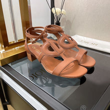 Load image into Gallery viewer, SE843 DR D-Club Sandals / Size4-11