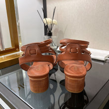 Load image into Gallery viewer, SE843 DR D-Club Sandals / Size4-11