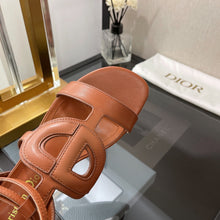 Load image into Gallery viewer, SE843 DR D-Club Sandals / Size4-11