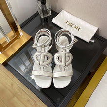Load image into Gallery viewer, SE845 DR D-Club Sandals / Size4-11
