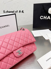 Load image into Gallery viewer, CC650 Classic Handbag / 6 × 9.9 × 2.5 in