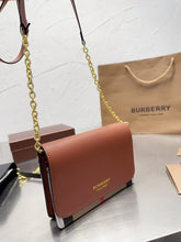 Load image into Gallery viewer, BUR099 Vintage Check and Leather Mini Note Bag / 7.8 x 1.8 x 5.3in