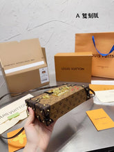 Load image into Gallery viewer, LB728 Petite Malle / 7.9 x 4.9 x 2.4 inches