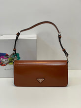 Load image into Gallery viewer, PD158 Brushed Leather Femme Bag / 10.2x4.7x1.9inch