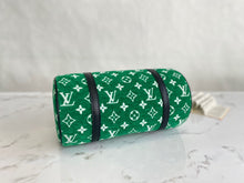 Load image into Gallery viewer, LB684 Papillon / HIGHEST QUALITY VERSION / 12.2 x 5.9 x 5.9 inches