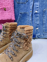 Load image into Gallery viewer, SE952 CC Lace-Ups Boots / Size5-9