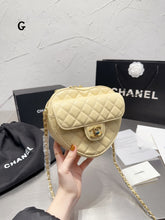 Load image into Gallery viewer, CC648 Heart Bag / 6.3x7x2.5inch