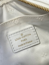 Load image into Gallery viewer, LB658 Over The Moon / HIGHEST QUALITY VERSION / 10.8 x 6.3 x 2.8 inches