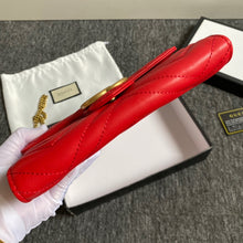 Load image into Gallery viewer, GC433 GG Marmont matelassé mini bag / 8"W x 5"H x 2.5"D