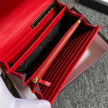 Load image into Gallery viewer, GC433 GG Marmont matelassé mini bag / 8"W x 5"H x 2.5"D