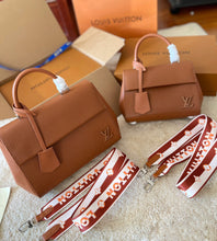 Load image into Gallery viewer, LB746 Cluny Mini / BB