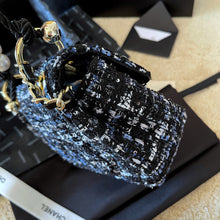 Load image into Gallery viewer, CC654 Small Pearl Handbag / 8.6x5.7x2.4inch