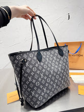 Load image into Gallery viewer, LB729 Neverfull MM / 12.2 x 11 x 5.5 inches