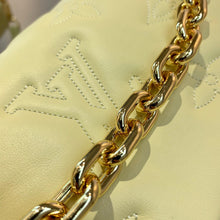 Load image into Gallery viewer, LB664 Wallet on Strap Bubblegram / HIGHEST QUALITY VERSION / 7.9 x 4.7 x 2.4 inches