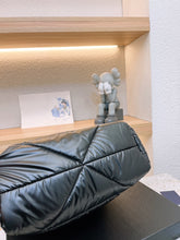 Load image into Gallery viewer, PD183 Padded Nappa Tote Bag / 13.7x13x4.4inch