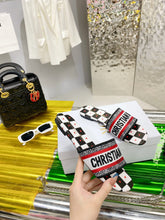 Load image into Gallery viewer, SE817 DR Slippers Size4-12