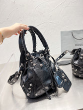 Load image into Gallery viewer, BCG037 Le Cagole Bucket Bag / SizeXS/S