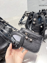 Load image into Gallery viewer, BCG037 Le Cagole Bucket Bag / SizeXS/S