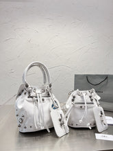 Load image into Gallery viewer, BCG037 Le Cagole Bucket Bag / SizeXS/S