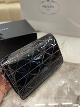 Load image into Gallery viewer, PD192 Wallet on the Chain Come with the Card Holder / 7.5x4.7inch