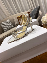 Load image into Gallery viewer, SE857 M&M Double Bow Crysta Transparent Heels / Size4-11