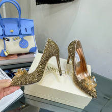 Load image into Gallery viewer, SE984 Avril Crystal Covered Pointy Toe Pumps / Size4-10